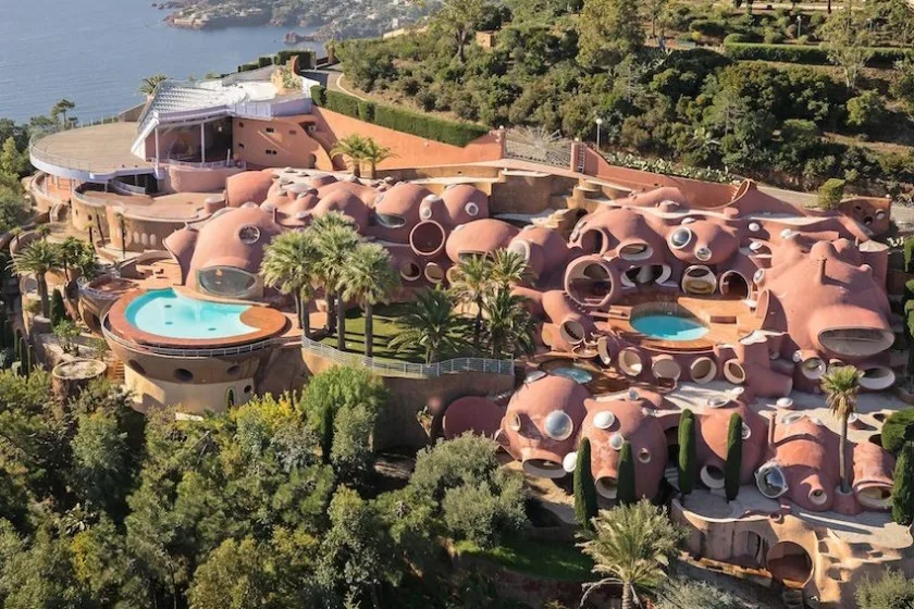 Les Palais Bulles, France quick albania 