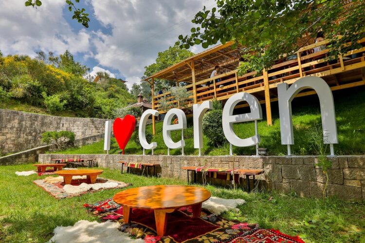 ceren isemt shehu ne Quick Albania