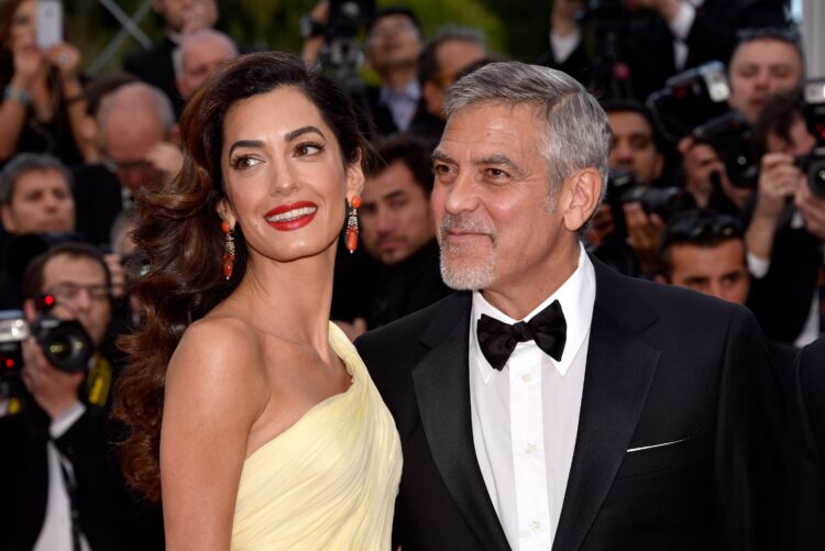 george clooney dhe amal quick albania