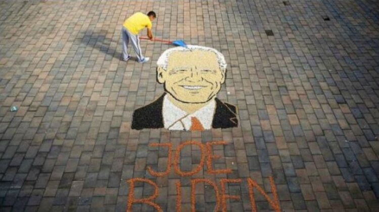 portret me fara biden quick albania