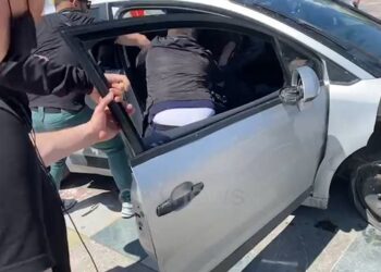 ngjarje e frikshme ne sheshin skenderbej