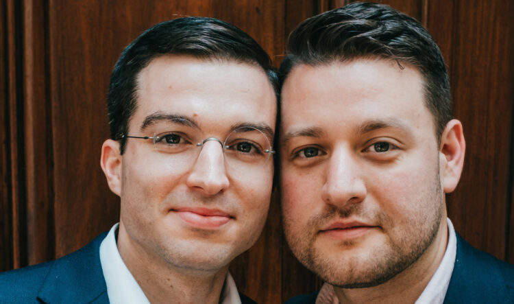 shoket e ngushte martohen bashke quick albania