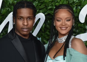 rihanna dhe asap quick albania