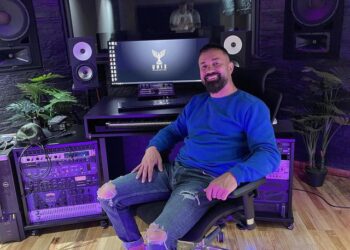 elvis pupa quick albania