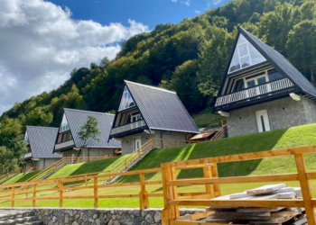 bujtina ne vermosh quick albania