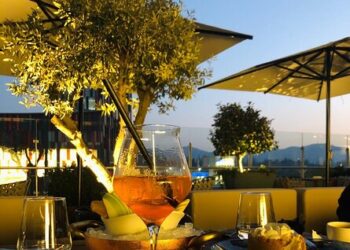 LIFT Steak & Rooftop Bar quick albania